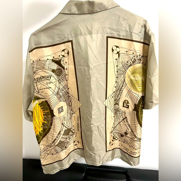 Givenchy Button Down Short Sleeve Shirt Size 41 (Mens) - Picture 2 of 4